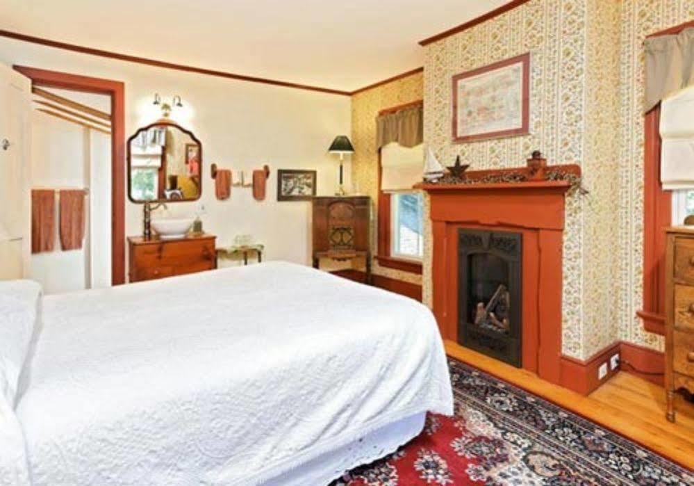 Black Lantern B&B Topsham Extérieur photo